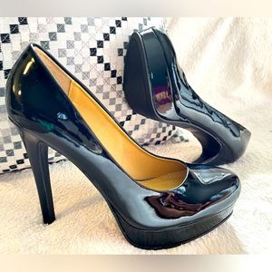 Chinese Laundry Shiny Black Stiletto 7M